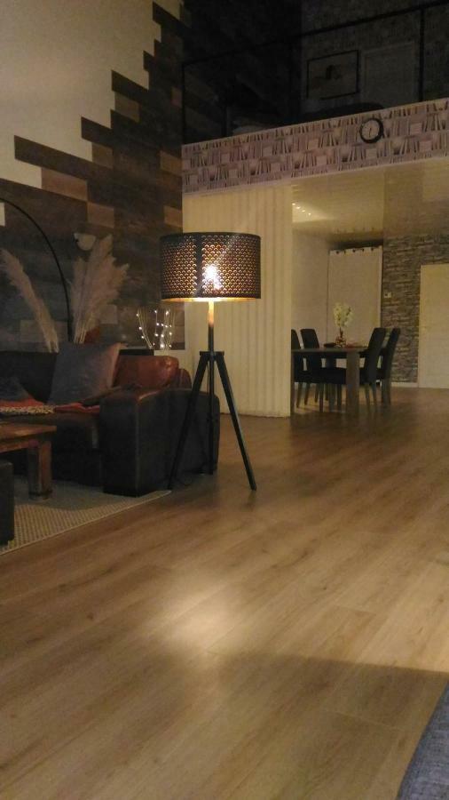 Loft Apartment Chaligny Екстериор снимка