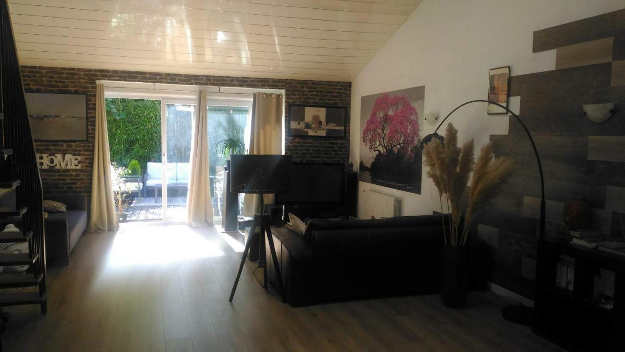 Loft Apartment Chaligny Екстериор снимка